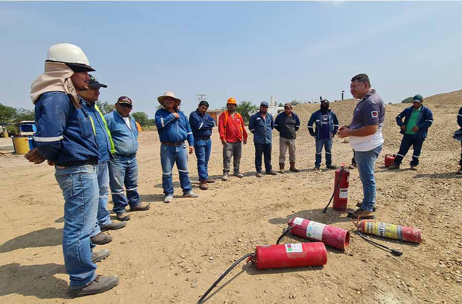 capacitación de uso y manejo de extintores souza fire